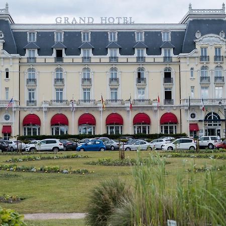 Cabourg Cosy Chic Cabourg Hyper-Centre 4 Pers, 2 Bedrooms , 2 Sdb, Terrasse, Wifi Ngoại thất bức ảnh